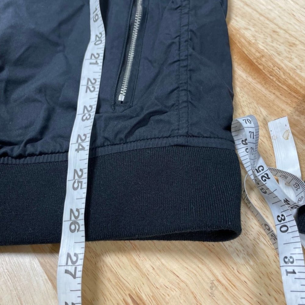 AllSaints NWT Men's Bassett Bomber Jacket Black Size L Zip Pockets Lightweight - Picture 3 of 10